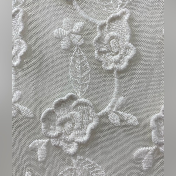 Parisian Collection White Lace Boat neck Short Sleeve Blouse Top size M - Picture 7 of 14